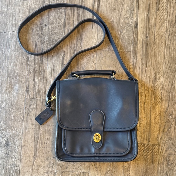 Vintage Coach Navy Blue Leather Crossbody Bag with Gold...